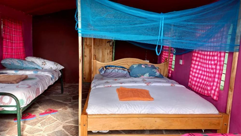 Leruk Maasai Mara Camp Hotell Sekenani Eksteriør bilde